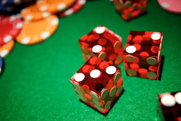 Detailed statistics view on one-hundred-seventy-two showing table limits, player counts, and payout ratios