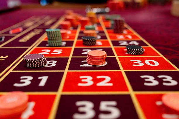 one-hundred-seventy-two platform interface showing live-dealer tables and sportsbook markets